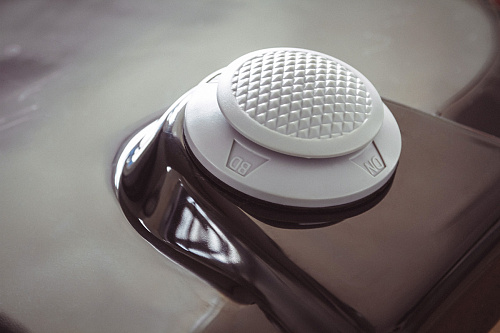 Woson WOD330 - стоматологическая установка с нижней подачей инструментов