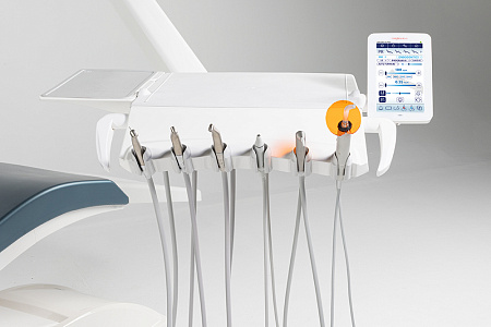 Miglionico NT — стоматологическая установка с верхней подачей инструментов