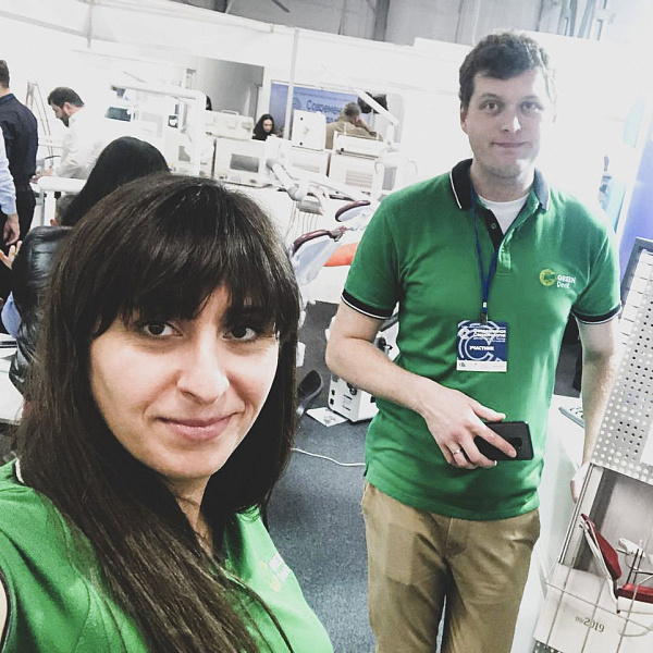 Стенд компании GREEN DENT на выставке «Дентал-Экспо. Ростов-на-Дону. 2019»7.jpg