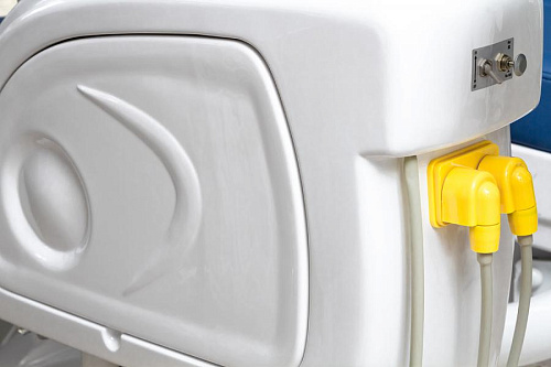 MERCURY 4800 - стоматологическая установка с нижней подачей инструментов